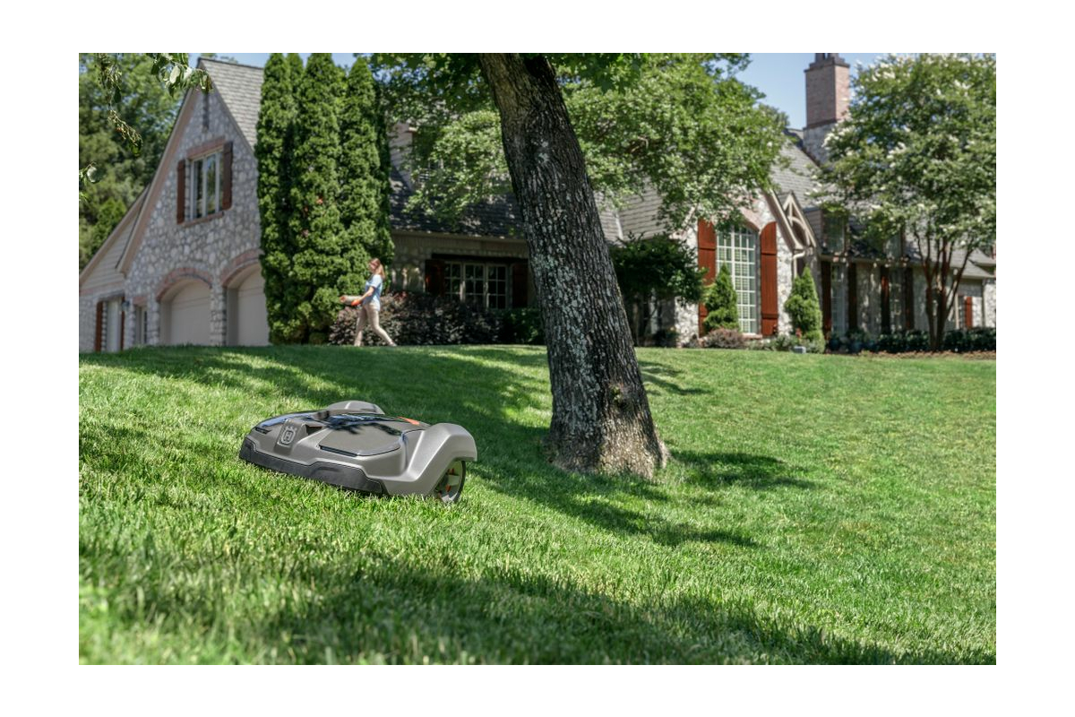 HUSQVARNA Automower® 430X - 3.200 m² – Bild 6